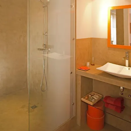 Maison D'hote De Myon فندق مبيت وإفطار