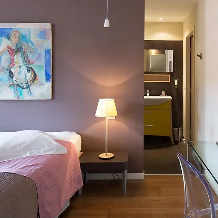 فندق مبيت وإفطار Maison D'hote De Myon