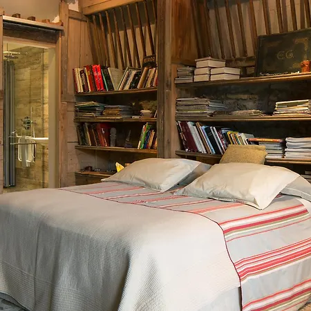 فندق مبيت وإفطار Maison D'hote De Myon