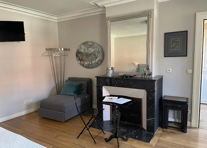 Bed & Breakfast Maison D'hote De Myon 4*