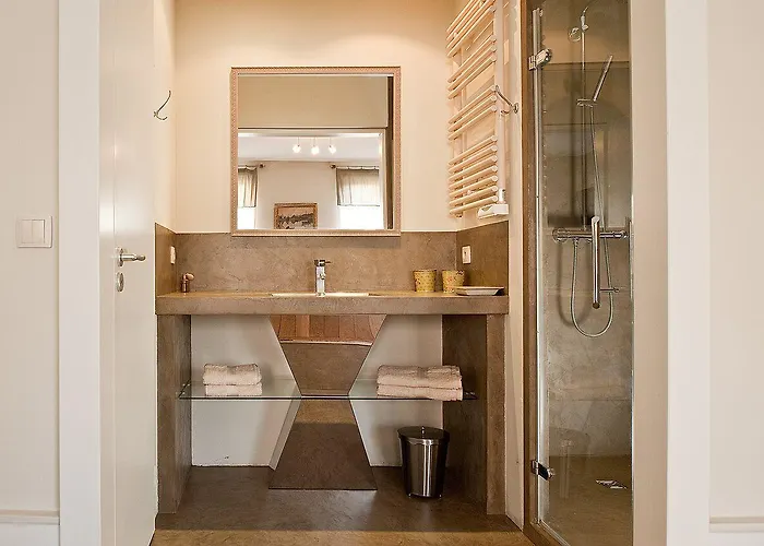 Maison D'hote De Myon Bed & Breakfast